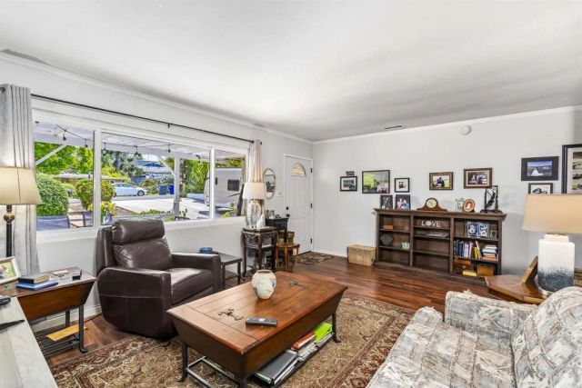 1855 Kurenda Way, Vista, CA 92083