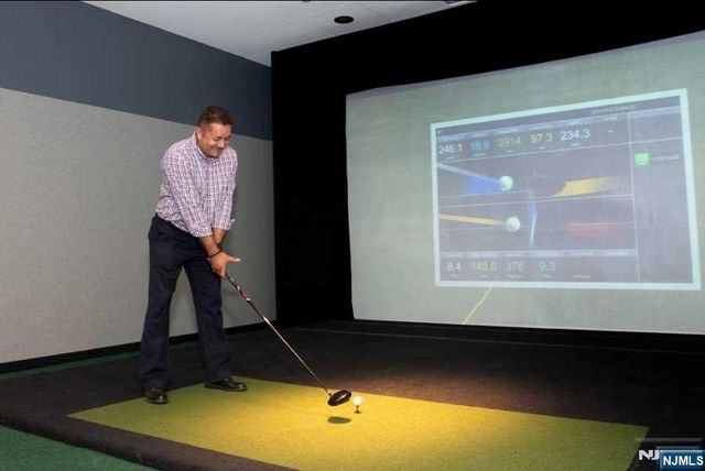 320 Adolphus Avenue 916, Cliffside Park, NJ 07010