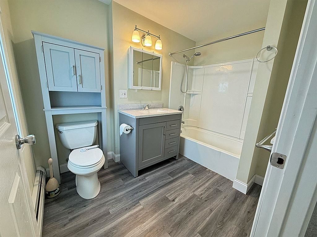 Image 31 of property listing at 80 Crescent Street, Rutland City, VT 05701
