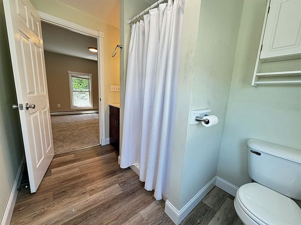 Image 36 of property listing at 80 Crescent Street, Rutland City, VT 05701