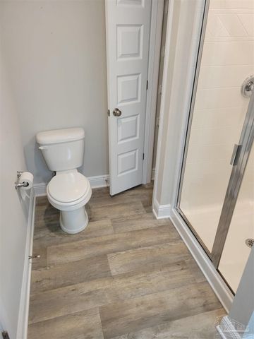 6081 Royal Port Ct, Pensacola, FL 32526