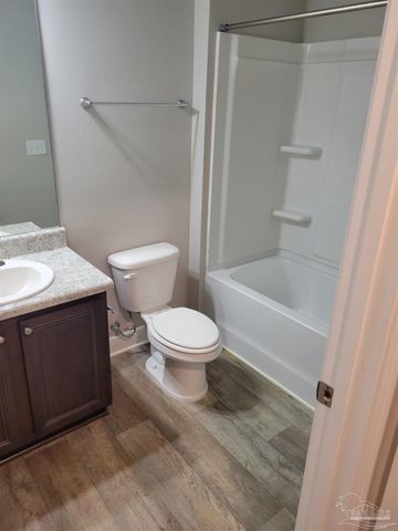 6081 Royal Port Ct, Pensacola, FL 32526