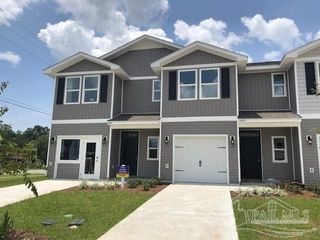 6081 Royal Port Ct, Pensacola, FL 32526