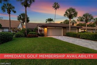 152 Cypress View DR C25, Naples, FL 34113
