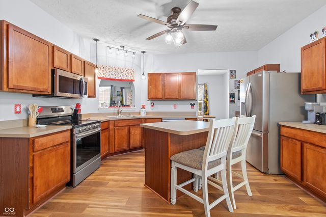 5864 Mustang Terrace, Plainfield, IN 46168