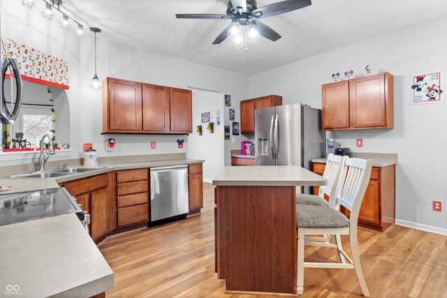 5864 Mustang Terrace, Plainfield, IN 46168