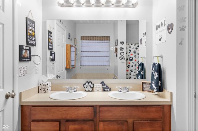 5864 Mustang Terrace, Plainfield, IN 46168