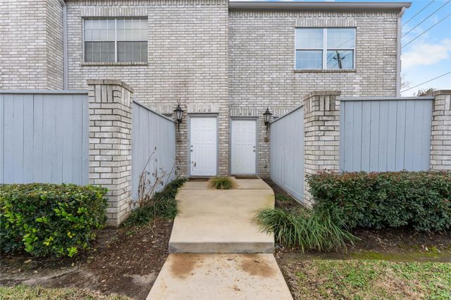 420 Wilcrest Drive 420, Houston, TX 77042