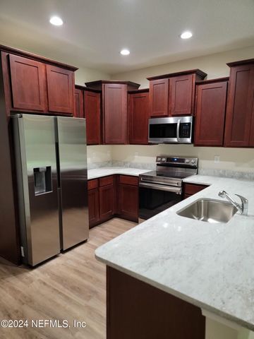 4148 QUIET CREEK Loop 132, Middleburg, FL 32068