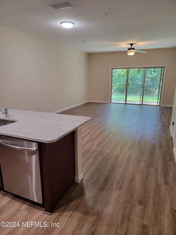 4148 QUIET CREEK Loop 132, Middleburg, FL 32068