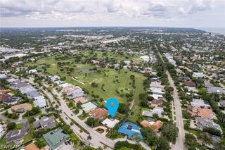520 Harbour DR, Naples, FL 34103
