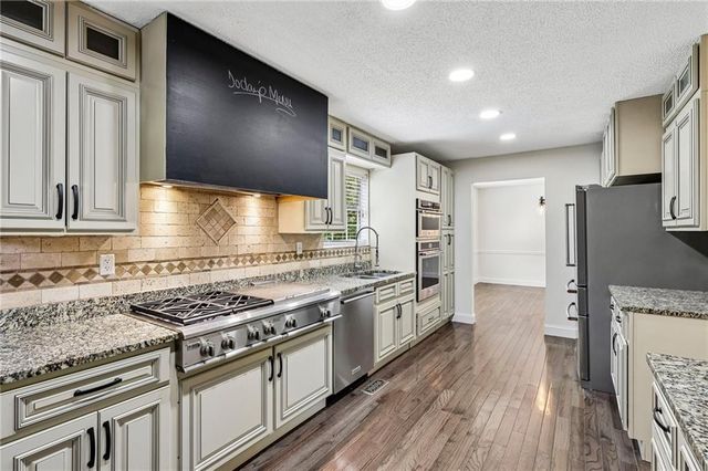 42 Silverleaf Lane, Dallas, GA 30157