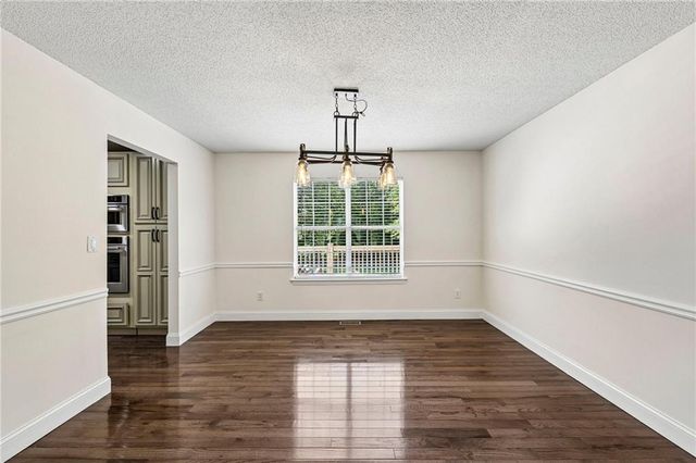 42 Silverleaf Lane, Dallas, GA 30157