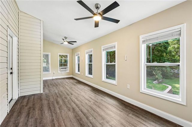 42 Silverleaf Lane, Dallas, GA 30157