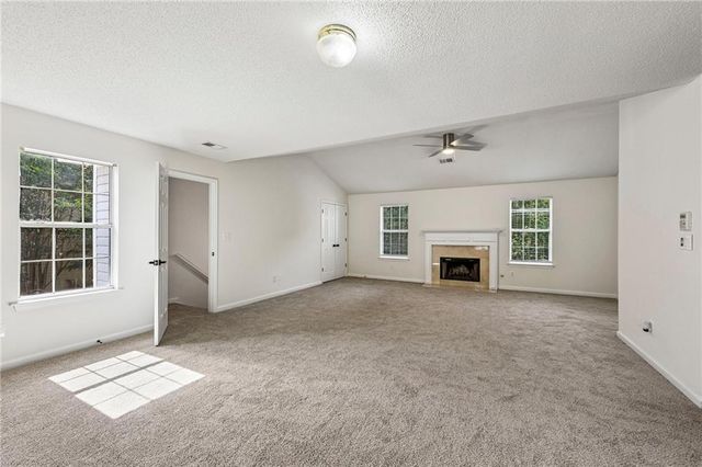 42 Silverleaf Lane, Dallas, GA 30157