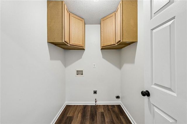 42 Silverleaf Lane, Dallas, GA 30157