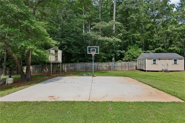 42 Silverleaf Lane, Dallas, GA 30157