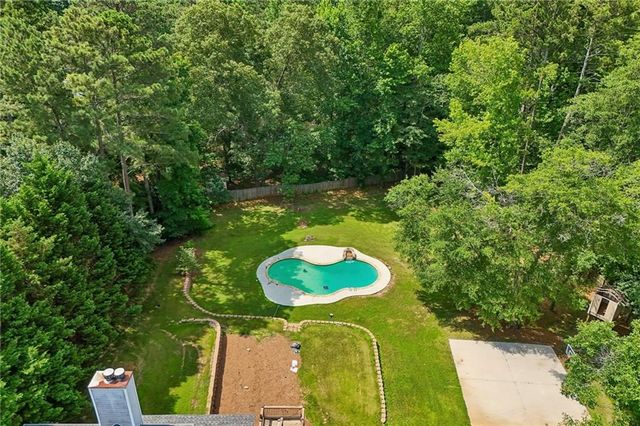 42 Silverleaf Lane, Dallas, GA 30157