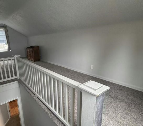 19984 Elkhart Street, Harper Woods, MI 48225