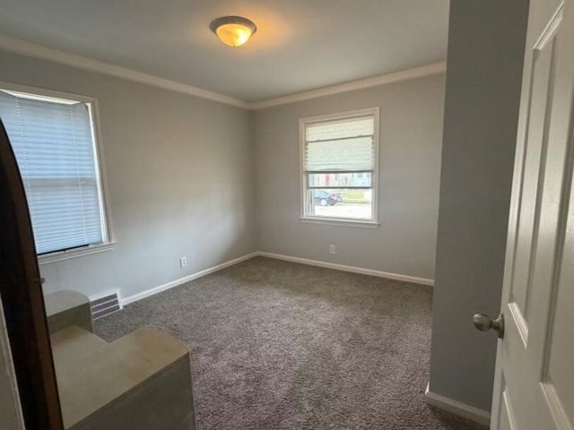 19984 Elkhart Street, Harper Woods, MI 48225