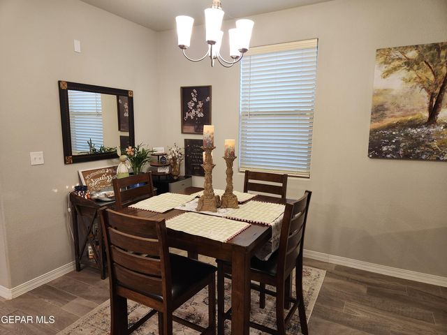 987 AIRCOUPE Way, El Paso, TX 79928