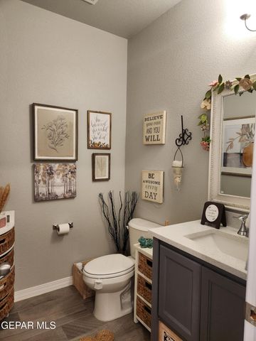 987 AIRCOUPE Way, El Paso, TX 79928