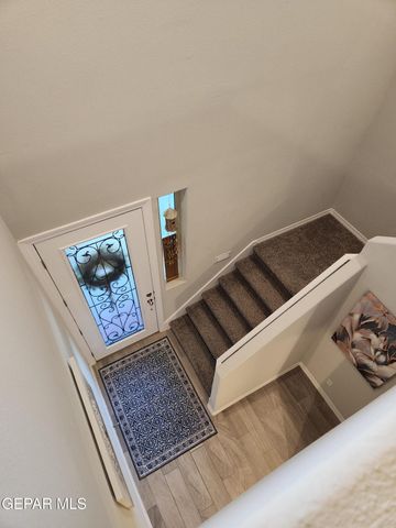 987 AIRCOUPE Way, El Paso, TX 79928