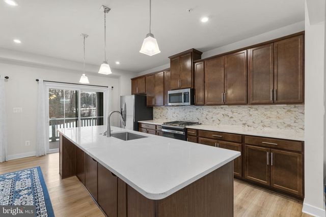 10706 LARKSWOOD ST, Middle River, MD 21220