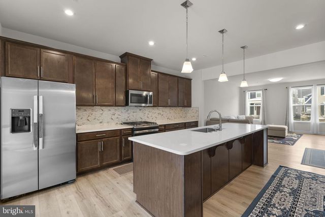 10706 LARKSWOOD ST, Middle River, MD 21220