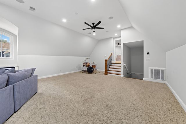 915 John Armfield Ct, Gallatin, TN 37066