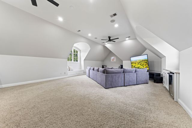 915 John Armfield Ct, Gallatin, TN 37066