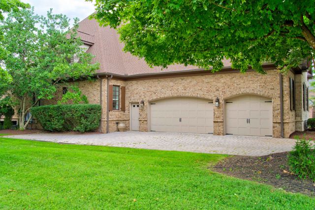 915 John Armfield Ct, Gallatin, TN 37066