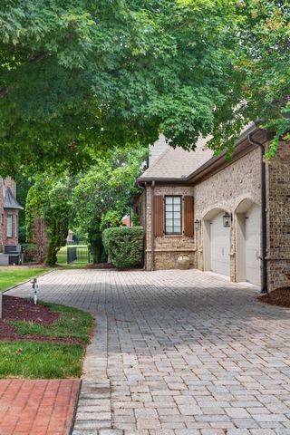 915 John Armfield Ct, Gallatin, TN 37066