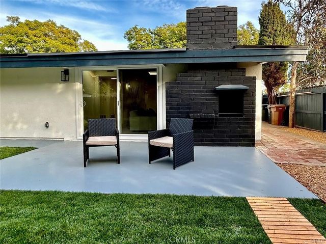 821 N Mountain View Place, Fullerton, CA 92831