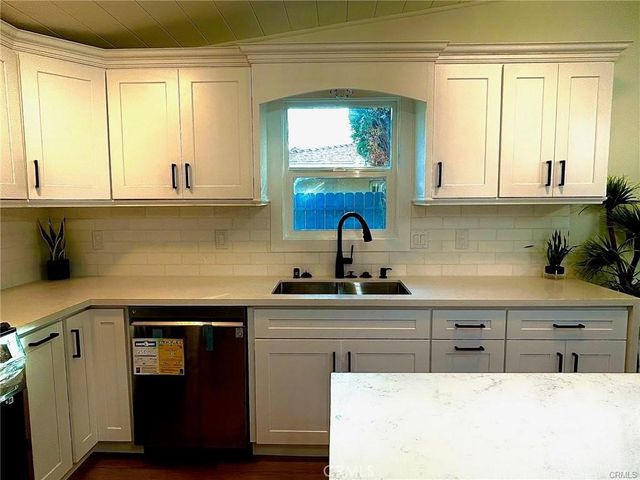 821 N Mountain View Place, Fullerton, CA 92831