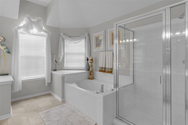 10910 Coldwater Bridge Ct, Sugar Land, TX 77498