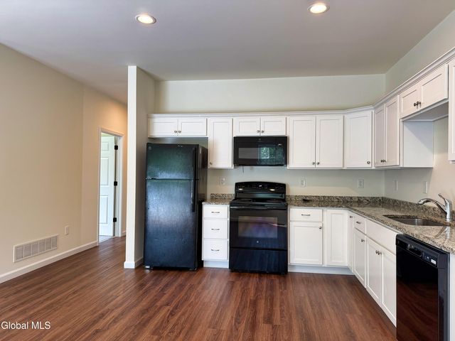 41 Smoke Ridge Road, Queensbury, NY 12804