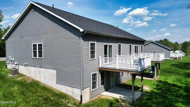 41 Smoke Ridge Road, Queensbury, NY 12804