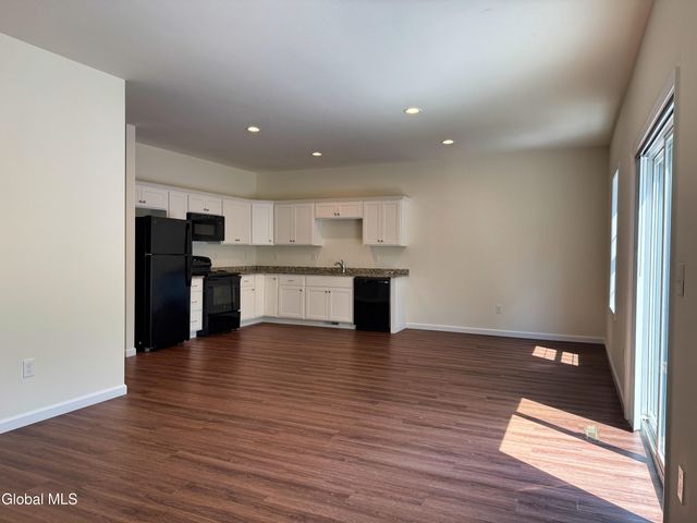 41 Smoke Ridge Road, Queensbury, NY 12804