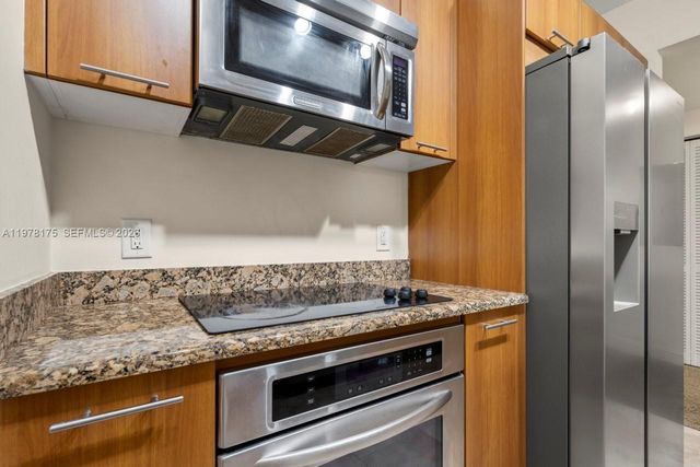 510 NW 84th Ave 322, Plantation, FL 33324