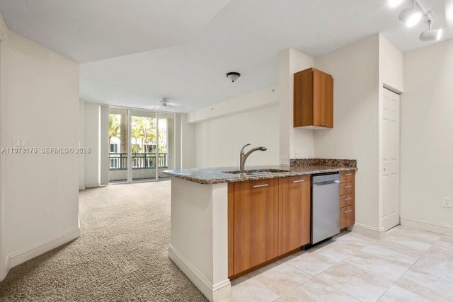 510 NW 84th Ave 322, Plantation, FL 33324