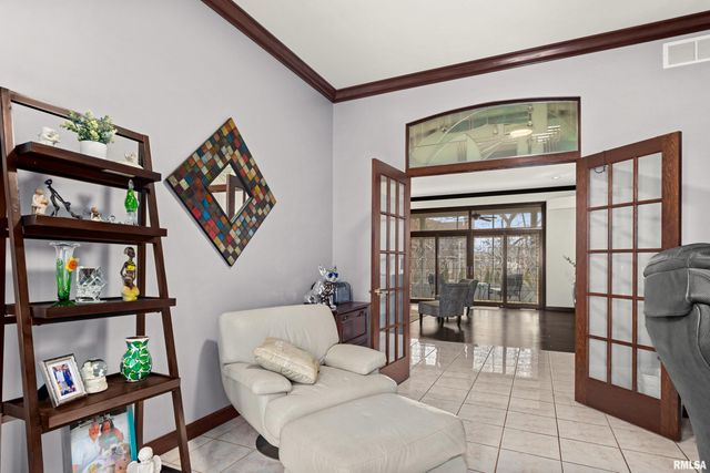 11819 N DEERFIELD Drive, Dunlap, IL 61525