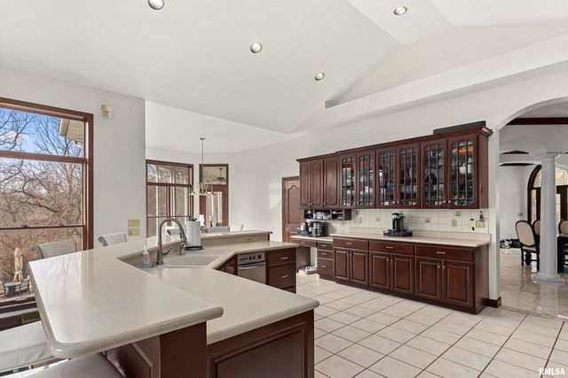 11819 N DEERFIELD Drive, Dunlap, IL 61525