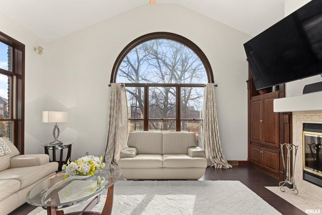 11819 N DEERFIELD Drive, Dunlap, IL 61525