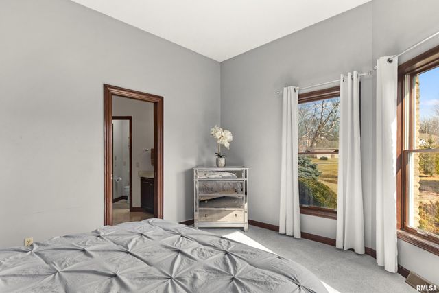 11819 N DEERFIELD Drive, Dunlap, IL 61525