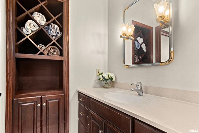 11819 N DEERFIELD Drive, Dunlap, IL 61525