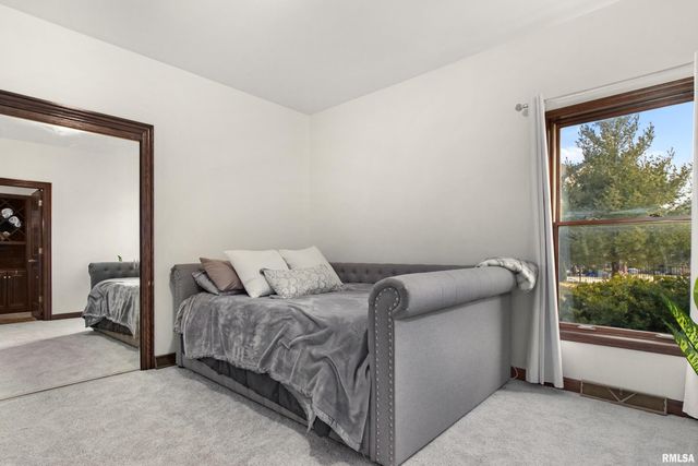 11819 N DEERFIELD Drive, Dunlap, IL 61525