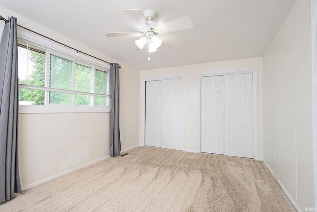 9022 Greenmeadow Drive, New Haven, IN 46774