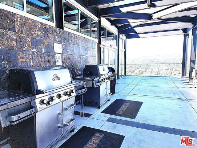 3810 Wilshire Boulevard 1706, Los Angeles, CA 90010