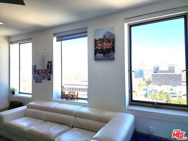 3810 Wilshire Boulevard 1706, Los Angeles, CA 90010